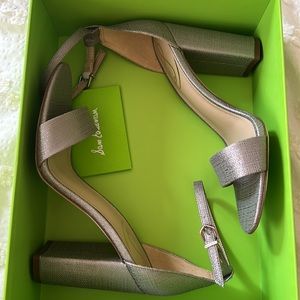 NWT Sam Edelman Yaro heels in Pewter Metallic size 8
